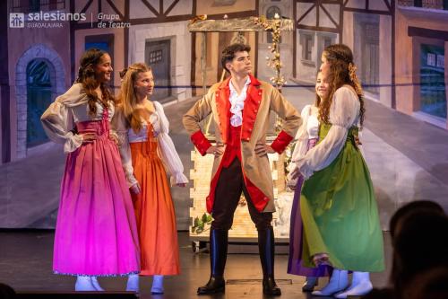 galeria-bellaybestia-teatrosalesgu-11